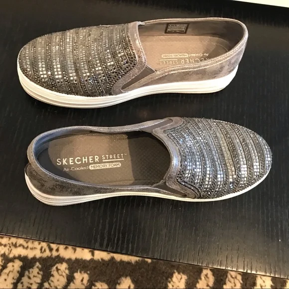 Skecher Street Air-Cooled memory foam shoes - Picture 3 of 6